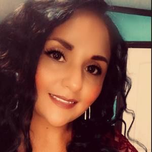 Meet your Posher, Isabel